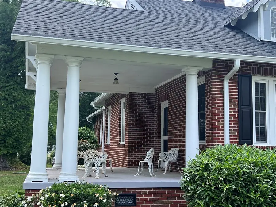 409 Brown Avenue, Belton, SC 29627 - #3