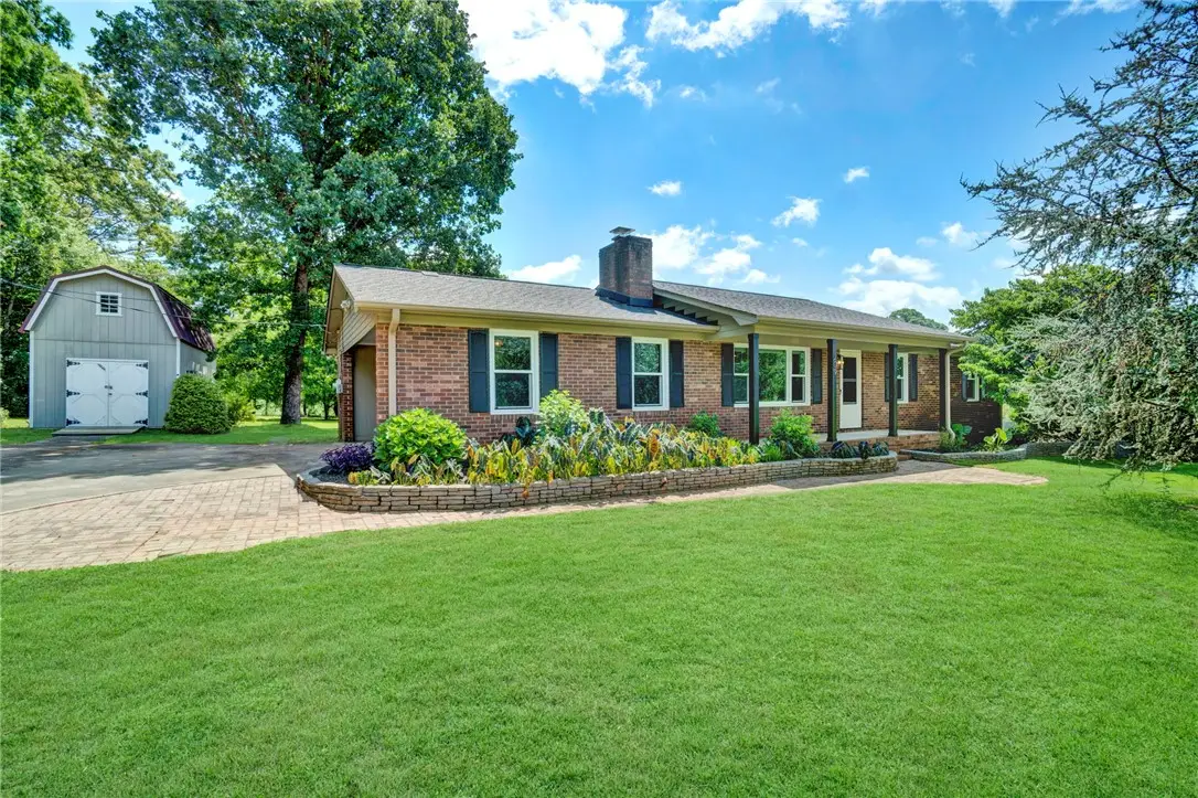 209 Hickory Drive, Easley, SC 29642 - #1