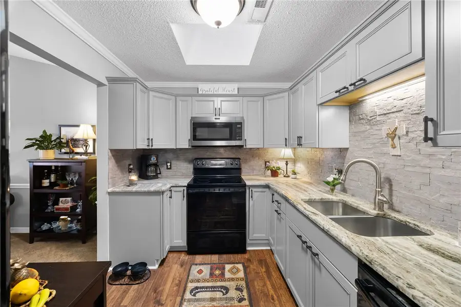 15 Creekside Way, Greenville, SC 29609 - #3