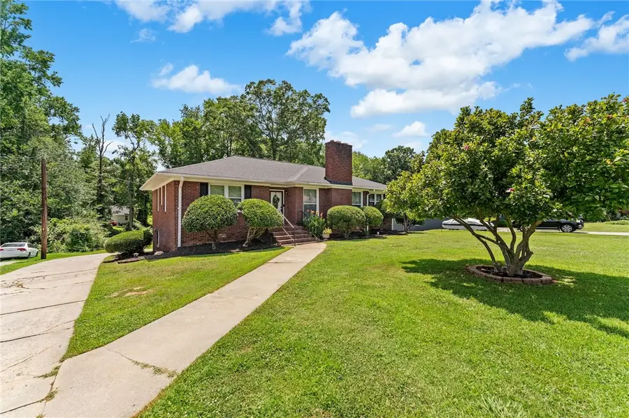 108 Hiawatha Drive, Belton, SC 29627 - #3