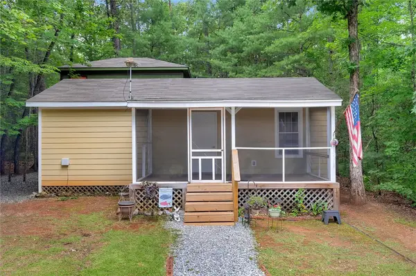 406 Dogwood Drive, Tamassee, SC 29686