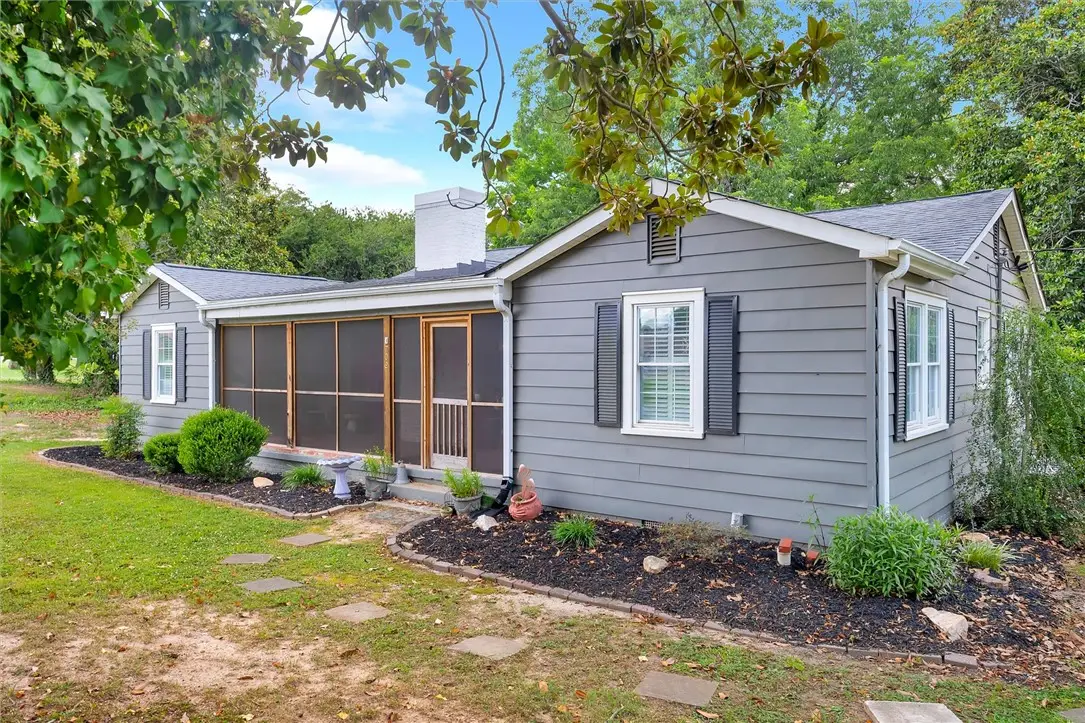 702 Williams Street, Williamston, SC 29697 - #1