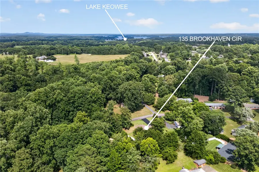135 Brookhaven Circle, Seneca, SC 29672 - #2