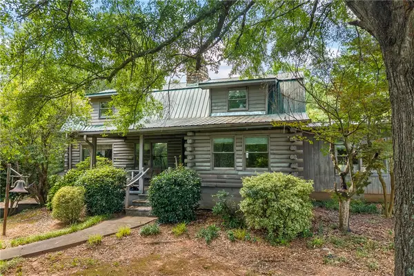 140 Burkett Road, Seneca, SC 29672