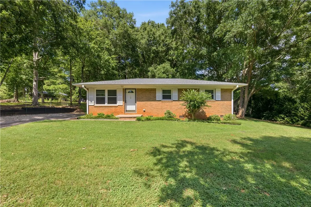 408 Sherwood Drive, Walhalla, SC 29691 - #1
