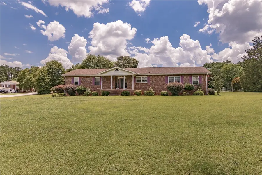216 Skyland Drive, Belton, SC 29627 - #3