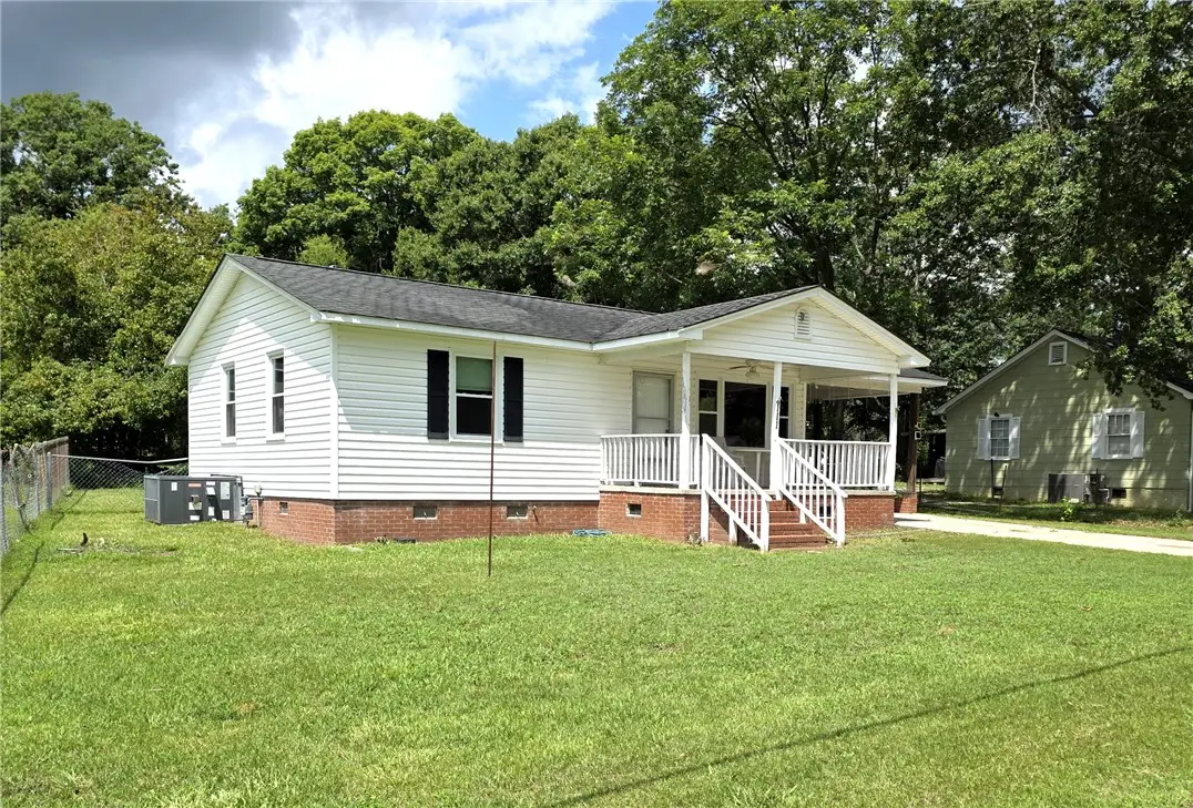 111 Crescent Avenue, Belton, SC 29627 - #1