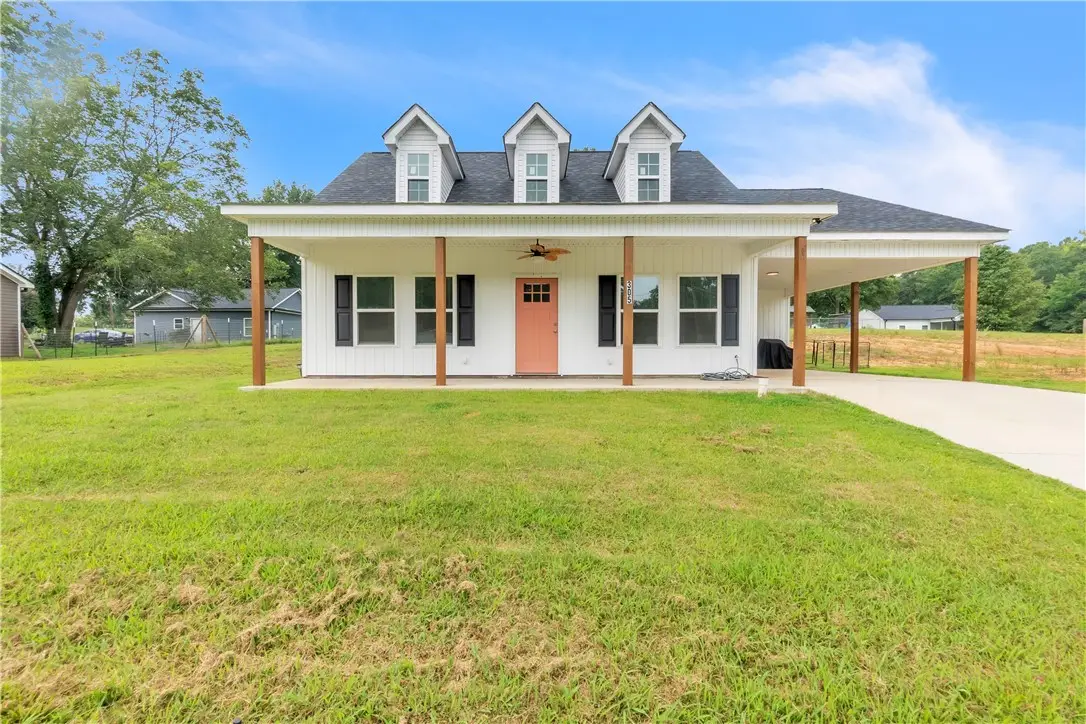 305 W Broad Street, Iva, SC 29655 - #1
