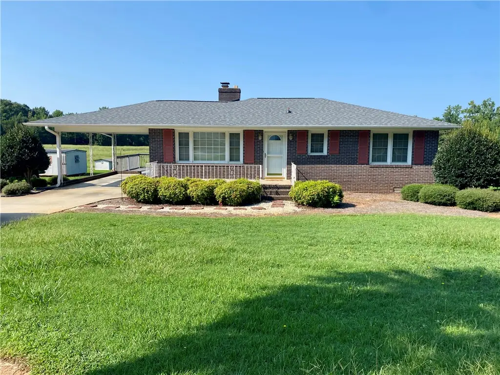6979 Highway 28 Highway, Iva, SC 29655 - #1