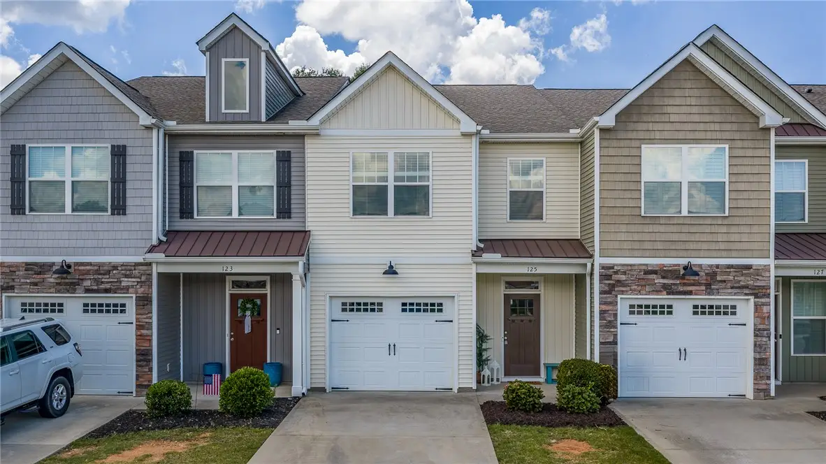 125 SE Rushing Creek Lane, Piedmont, SC 29673 - #1