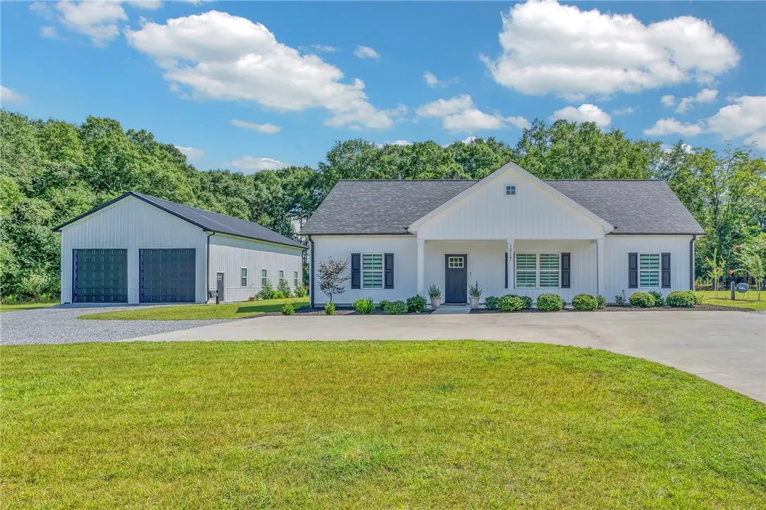 1817 Welcome Road, Williamston, SC 29697 - #1