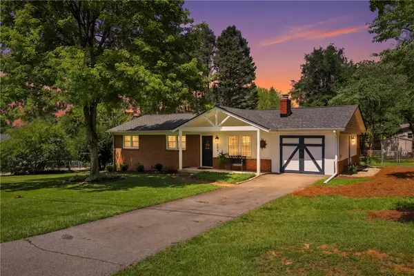 204 Sylvia Road, Easley, SC 29642