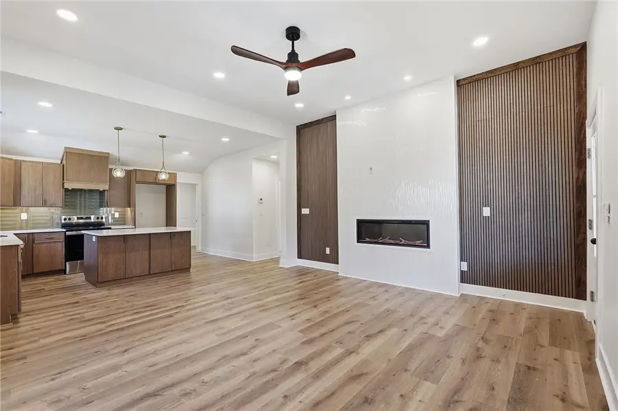 207 South 7th Street, Easley, SC 29640 - #3