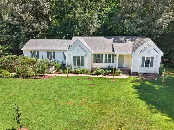 420 Brookstone Way, Central, SC 29630