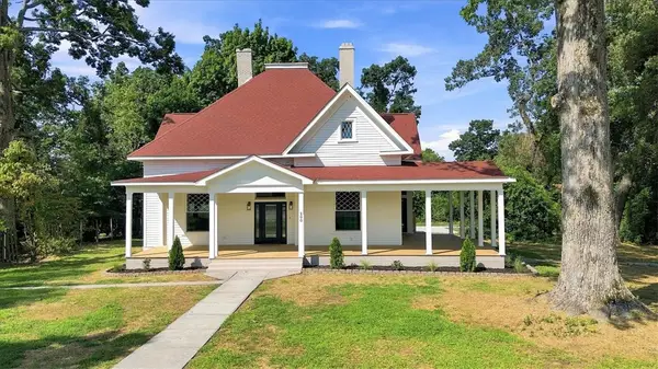 200 South C Street, Easley, SC 29640
