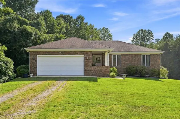 205 Vera Holliday Road, Six Mile, SC 29682
