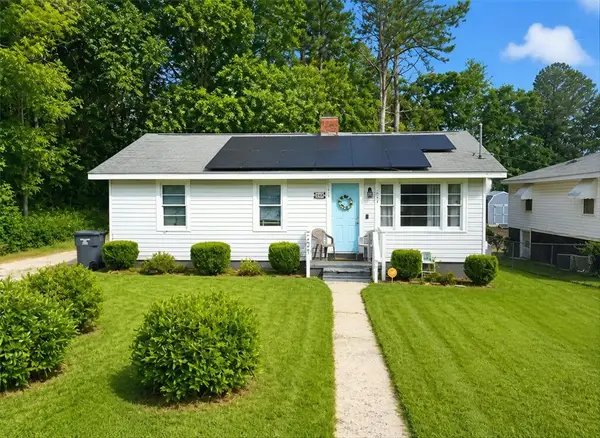 207 Pridmore Street, Laurens, SC 29360