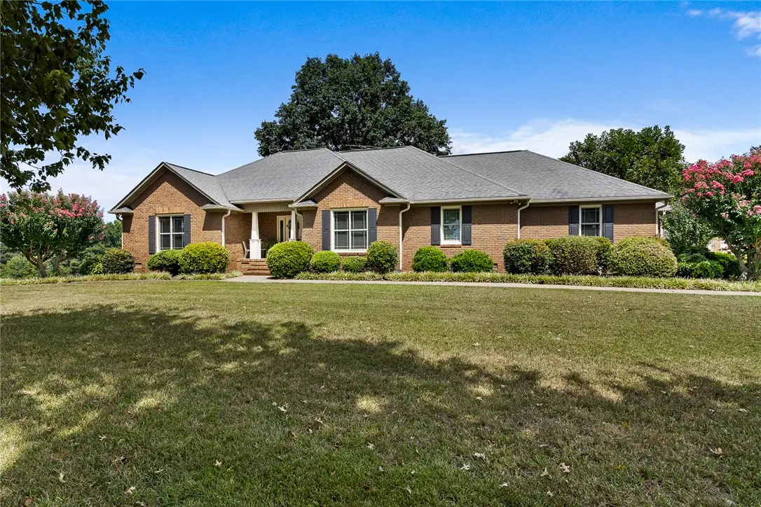 912 Lakewood Lane, Anderson, SC 29625 - #1