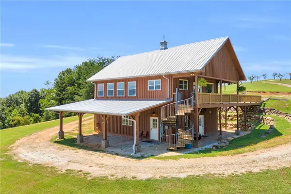 498 Raines Road, Mountain  Rest, SC 29664