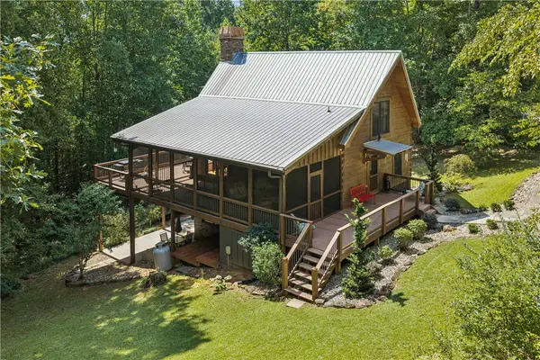 831 Lenore B Lane, Mountain  Rest, SC 29664