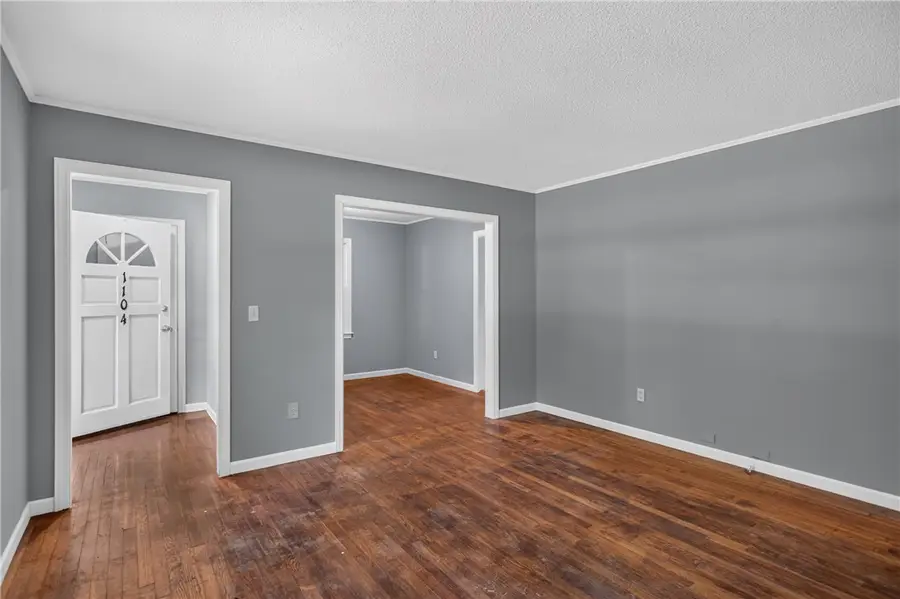 1104 White Street, Pendleton, SC 29670 - #2