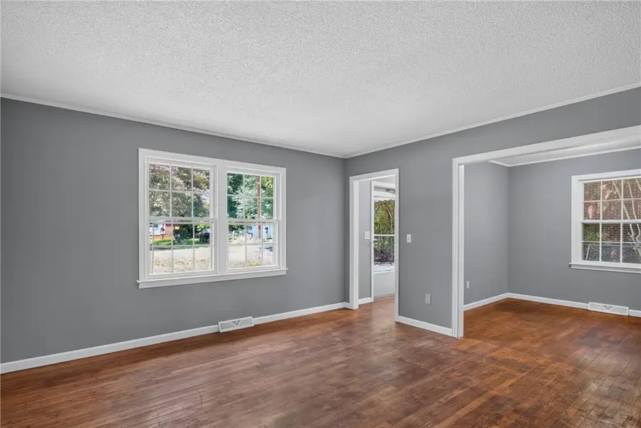 1104 White Street, Pendleton, SC 29670 - #3