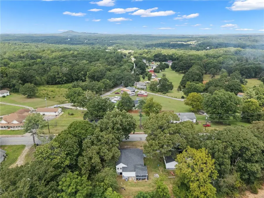 418 N Norris Drive, Liberty, SC 29657 - #2