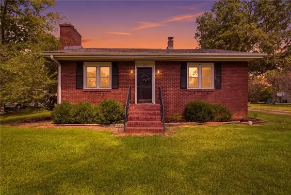 26 Oak Drive, Honea Path, SC 29654