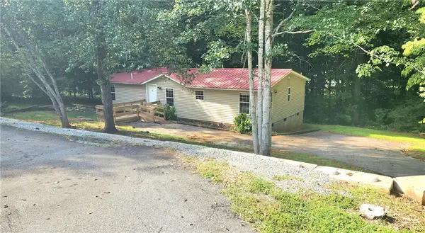 1541 Park Ridge Drive, Seneca, SC 29672