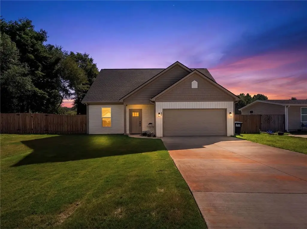 102 Turkey Trot Road, Williamston, SC 29697 - #1