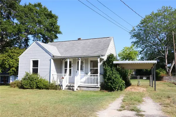219 Dickson Street, Westminster, SC 29693
