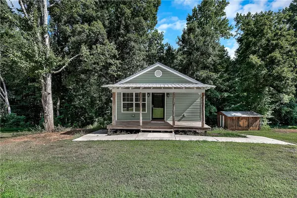 464 Cedar Tree Drive, Walhalla, SC 29691