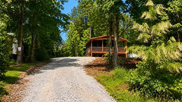 404 & 406 Kinston Loop Drive, Westminster, SC 29693