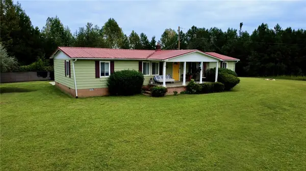 170 Jocassee Lake Road, Salem, SC 29676