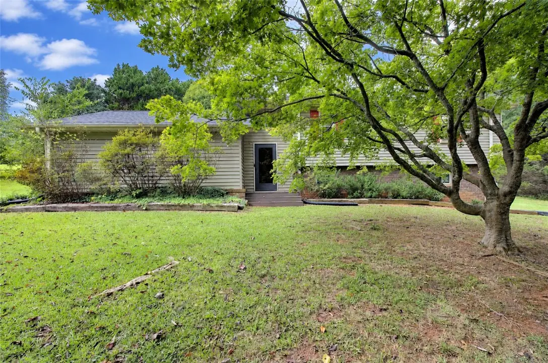 1206 Lakeview Drive, Greenville, SC 29611 - #1