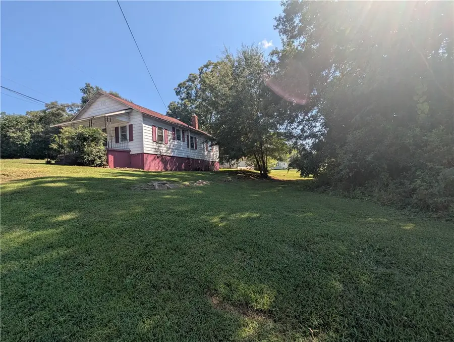 604 E South 2nd Street, Seneca, SC 29678 - #3