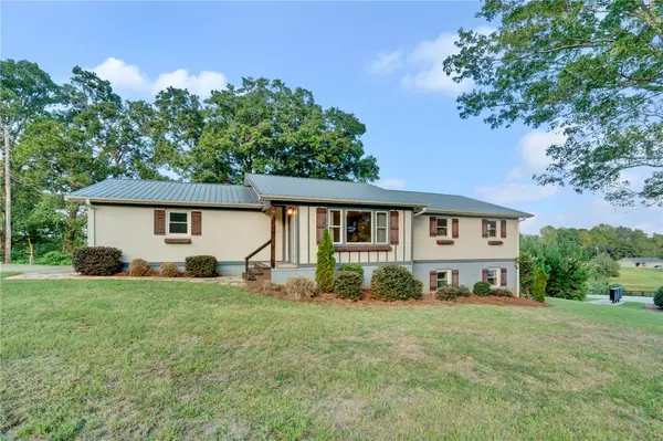 578 Gap Hill Road, Six Mile, SC 29682