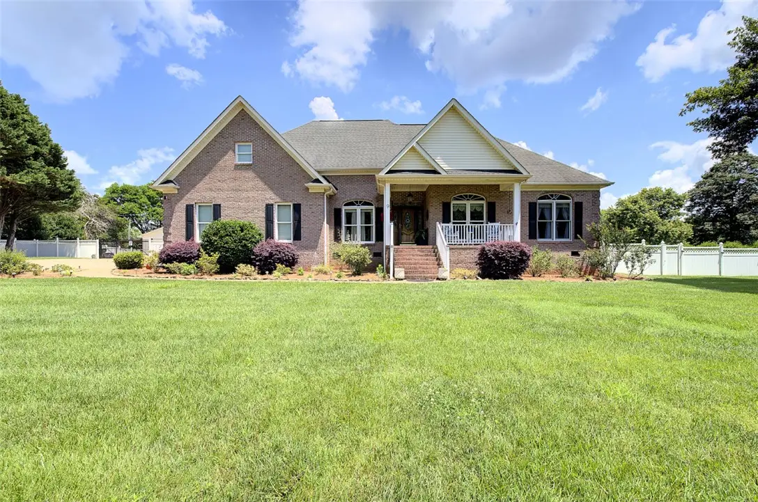 9 Montague Circle, Greenville, SC 29617 - #1