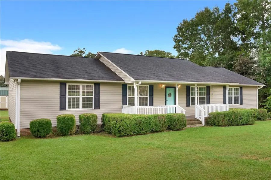 102 Arthur Avenue, Abbeville, SC 29620 - #2