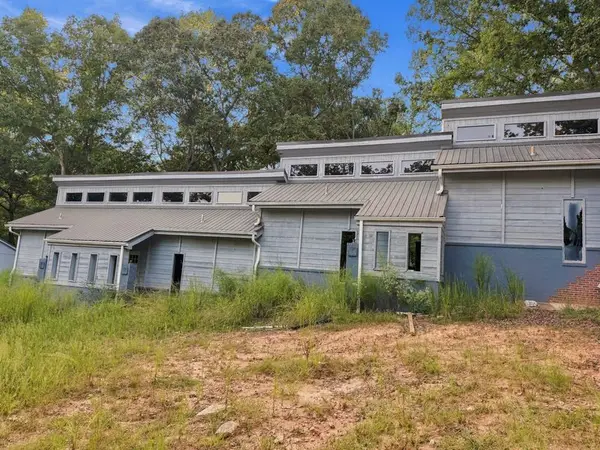 27 Fox Trail, Westminster, SC 29693