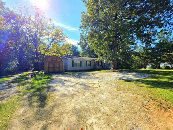 165 Dixon Street, Westminster, SC 29693