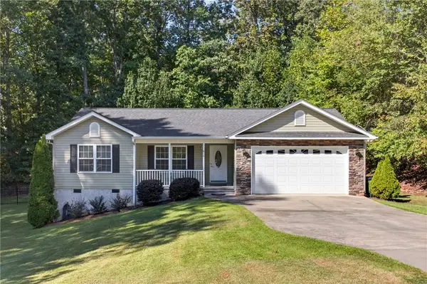 812 White Oak Hill Drive, Seneca, SC 29678