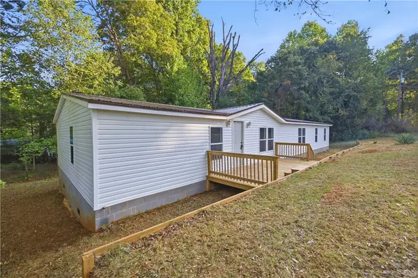 222 Sandi Circle, Pendleton, SC 29670