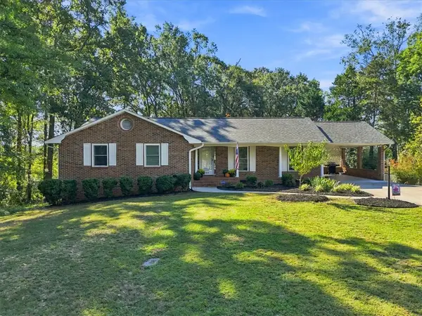 500 Pinewood Drive, Pendleton, SC 29670