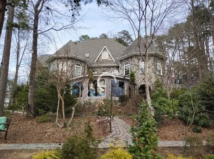246 E Waters Edge Lane, West Union, SC 29696 - #1