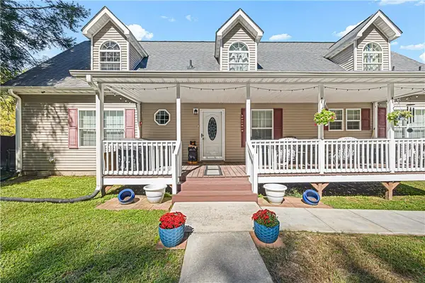 606 Beaver Dam Road, Marietta, SC 29661