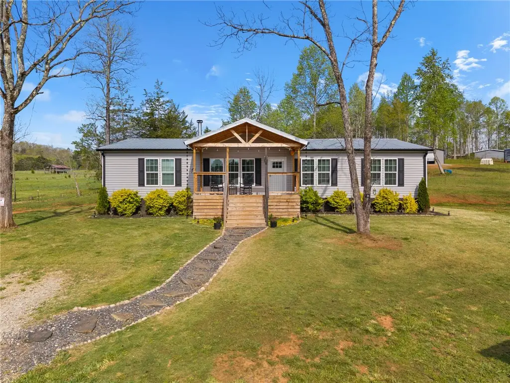 3015 Pumpkintown Highway, Pickens, SC 29671 - #1
