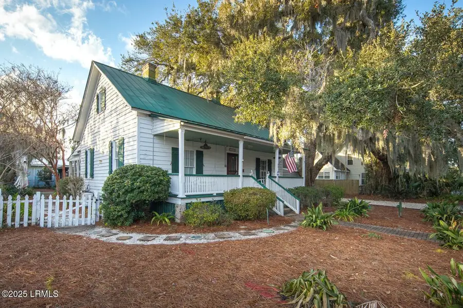 1003 London Avenue, Port Royal, SC 29935 - Image #2
