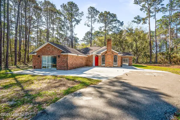 1 Royal Pines Boulevard, Beaufort, SC 29907