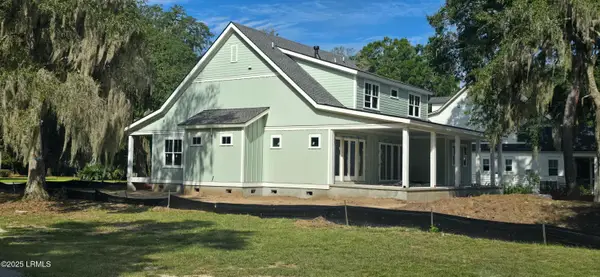 63 Woodland Ridge Circle, Beaufort, SC 29907